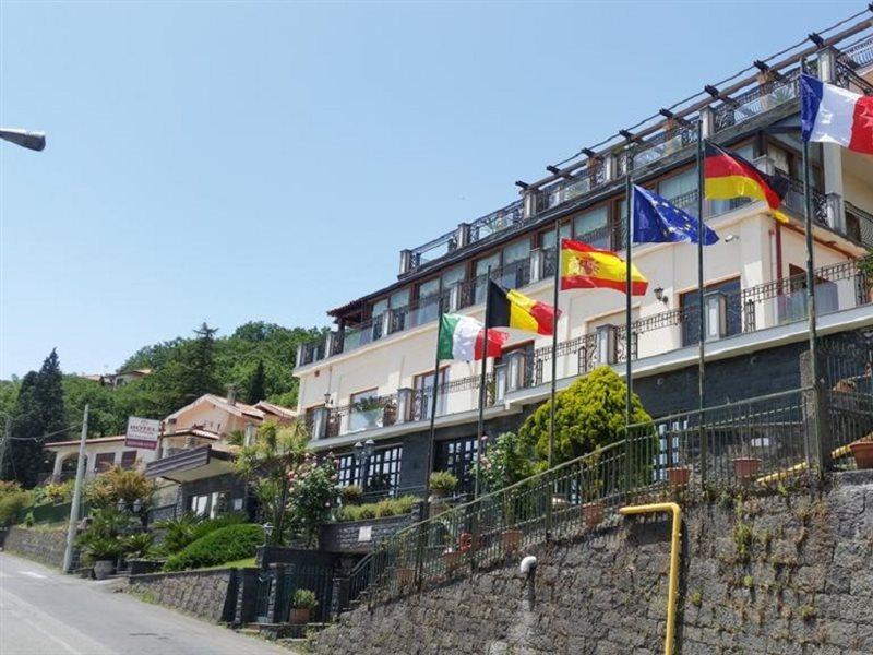 Hotel Primavera Dell'Etna Zafferana Etnea Eksteriør bilde