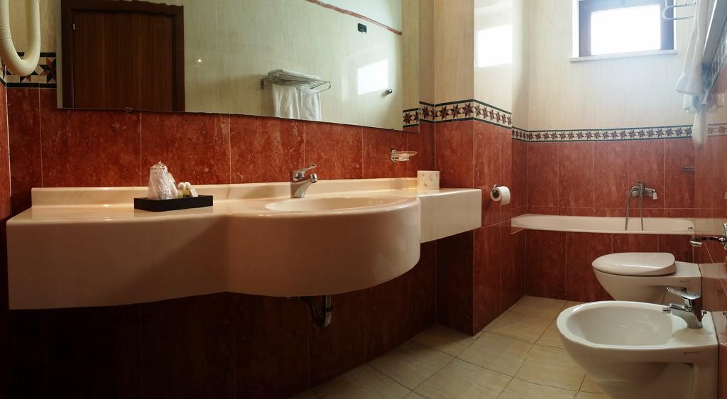 Hotel Primavera Dell'Etna Zafferana Etnea Eksteriør bilde