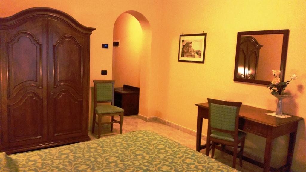 Hotel Primavera Dell'Etna Zafferana Etnea Eksteriør bilde