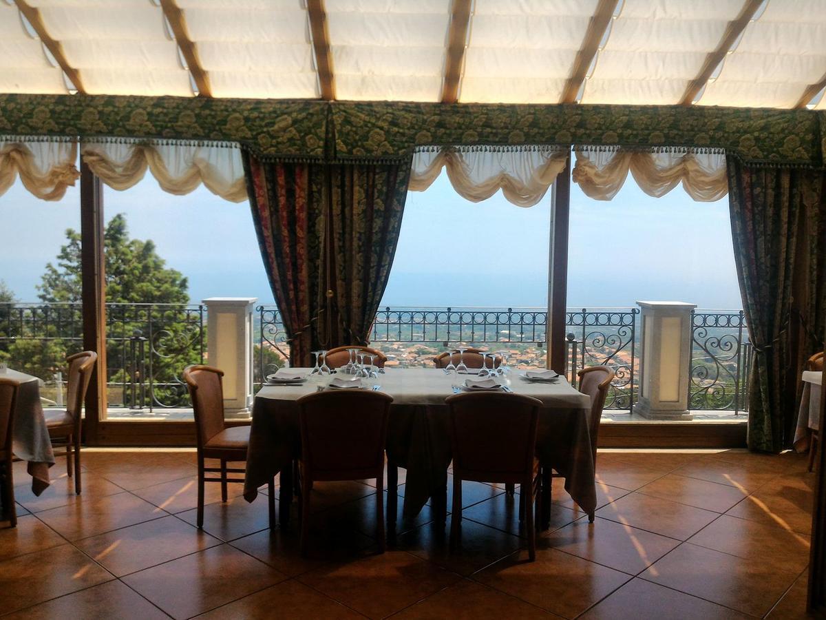 Hotel Primavera Dell'Etna Zafferana Etnea Eksteriør bilde