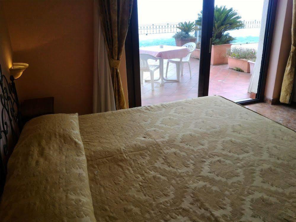 Hotel Primavera Dell'Etna Zafferana Etnea Eksteriør bilde